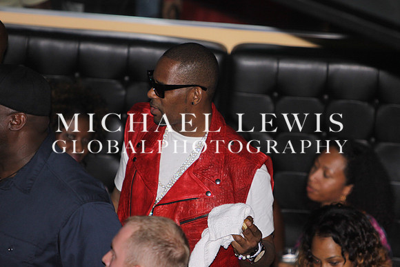 R KELLY IN AUSTIN TX