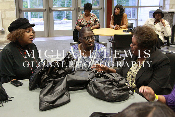 An Evening with Glenn Jones in Austin, Texas
