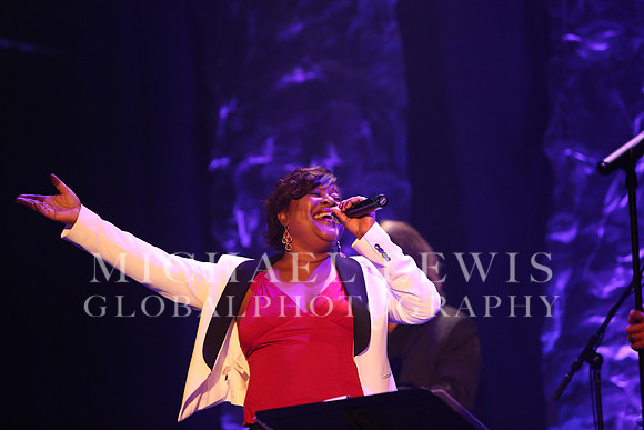 Pamela Hart - One World (7)