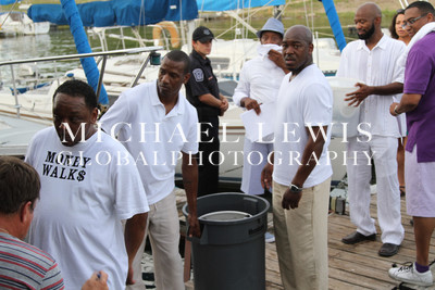 Cruise with the Ques - Austin