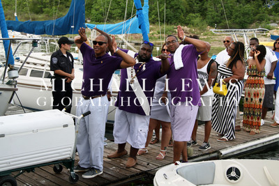 Cruise with the Ques - Austin