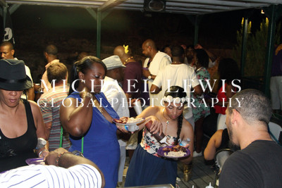 Cruise with the Ques - Austin