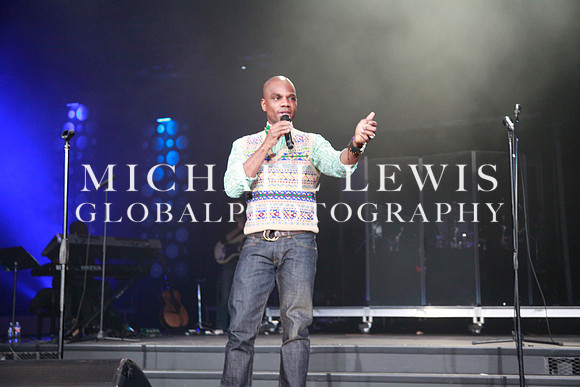 Eric Moore Live Recording at Shoreline Church 2012