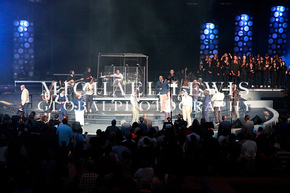 Eric Moore Live Recording at Shoreline Church 2012