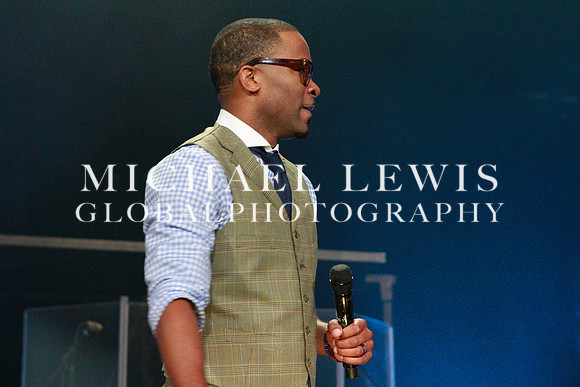 Eric Moore Live Recording at Shoreline Church 2012