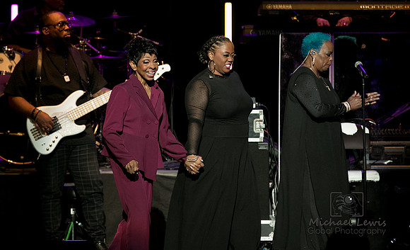 Gladys Knight at the Paramount Theatre Austin