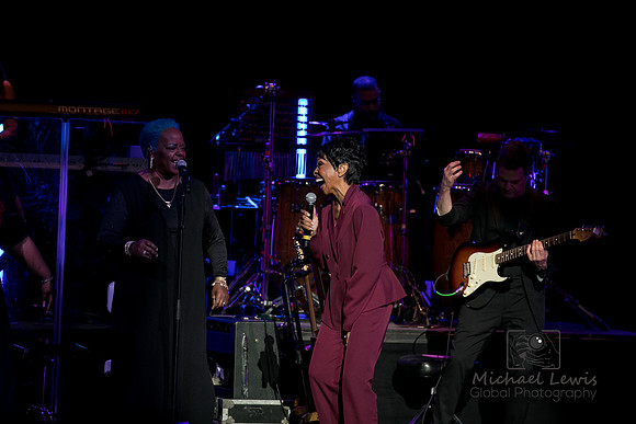 Gladys Knight at the Paramount Theatre Austin