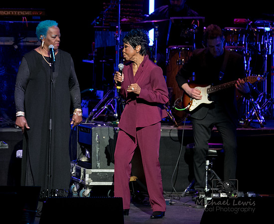 Gladys Knight at the Paramount Theatre Austin