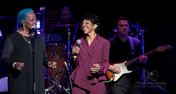 Gladys Knight at the Paramount Theatre Austin