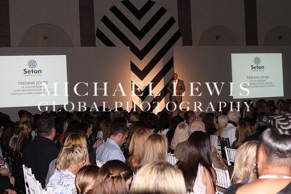 Shift Into Style - Austin Fashion Week