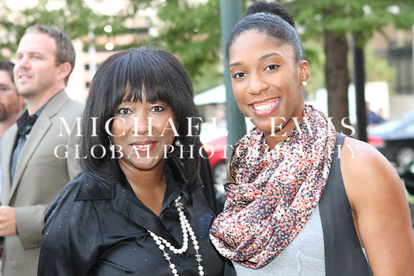 Austin Fashion Week - Style Into Style