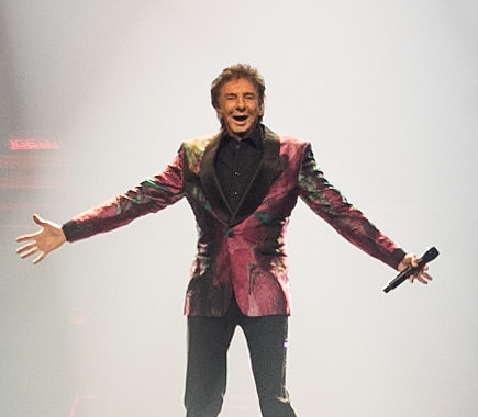 Barry_Manilow_2024 (1)