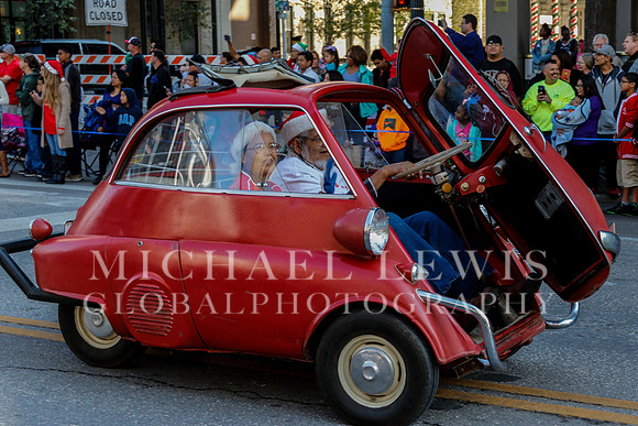 28th Annual Chuy's Parade