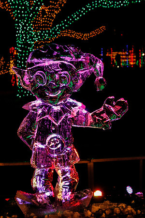 AUSTIN TRAIL OF LIGHTS