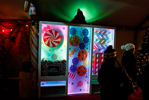 AUSTIN TRAIL OF LIGHTS