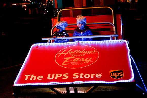 AUSTIN TRAIL OF LIGHTS