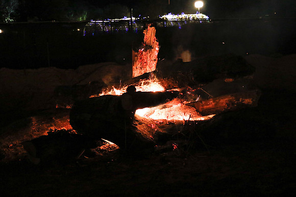 AUSTIN TRAIL OF LIGHTS