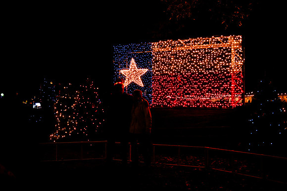 AUSTIN TRAIL OF LIGHTS
