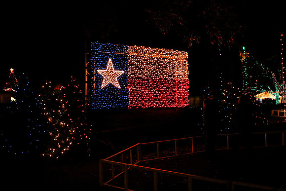 AUSTIN TRAIL OF LIGHTS