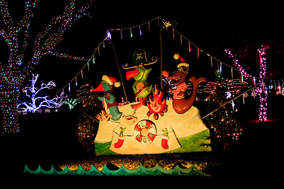 AUSTIN TRAIL OF LIGHTS