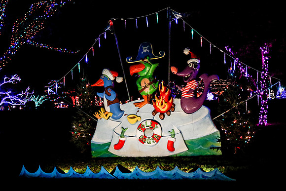 AUSTIN TRAIL OF LIGHTS
