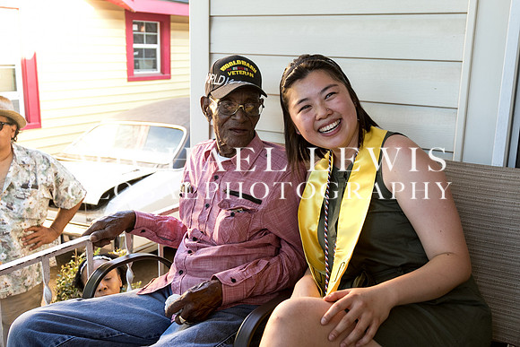 Richard_Overton_112th_Birthday (30)
