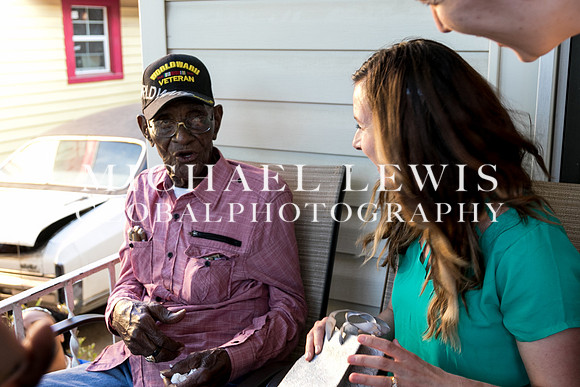 Richard_Overton_112th_Birthday (53)