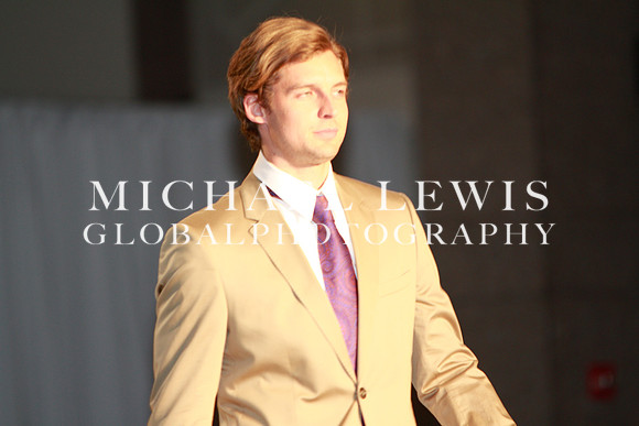 Austin Fashion Week - Shift Into Style