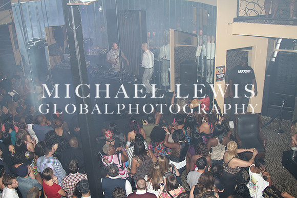 R KELLY IN AUSTIN TX