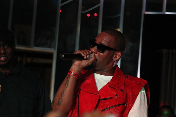 R Kelly - The Austin Socialite - ML  (1)