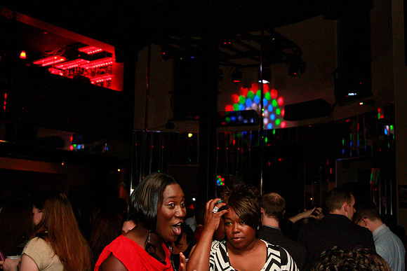 R Kelly - The Austin Socialite - ML  (2)