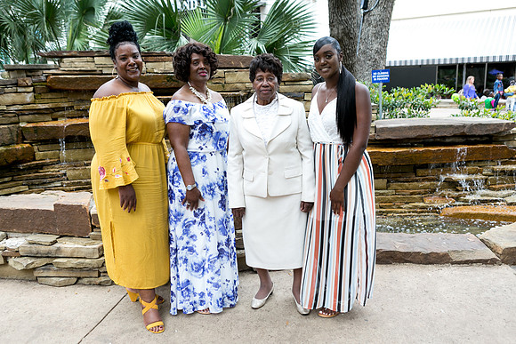 Mothers Day Domain (3)
