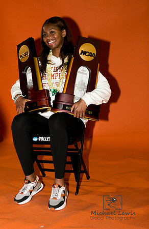 UT Volleyball Champions (4)