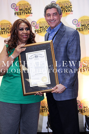 Aretha_Franklin_Essence_Fest_Media_Room_2012 (14)