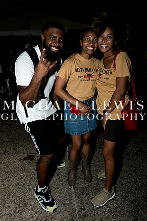 UT Black Homecoming at the Tower - 6 (19)