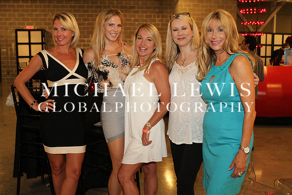 Austin Fashion Week - Shift Into Style