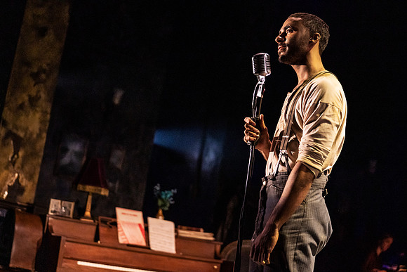 Austin Scott in Girl From The North Country on Broadway - photo by Matthew Murphy - 0373