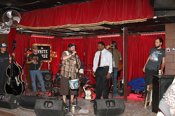 ACC Fundraiser @ White Horse (2)