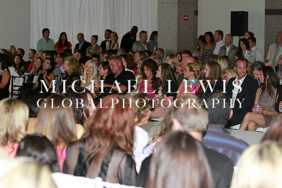 Austin Fashion Week - Shift Into Style