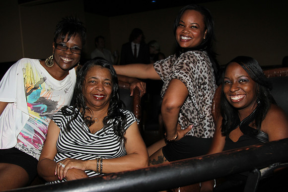 R Kelly - The Austin Socialite - ML  (45)