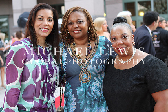 Austin Fashion Week - Style Into Style