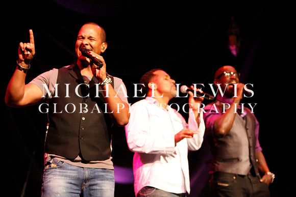 TAKE 6 AT ONE WORLD THEATER IN AUSTIN, TX