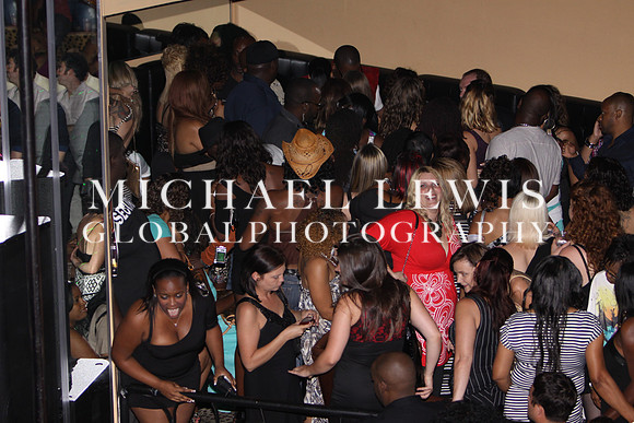 R KELLY IN AUSTIN TX