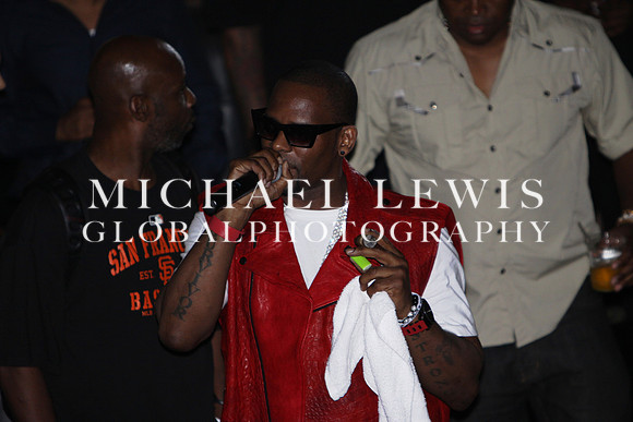 R KELLY IN AUSTIN TX