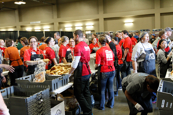 #HEB #FeastofSharing 2014 (23)