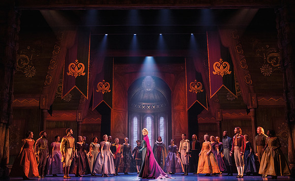 CarolineBowmanasElsaandtheCompanyofFrozenNorthAmericanTour-photobyDeenvanMeer(1)