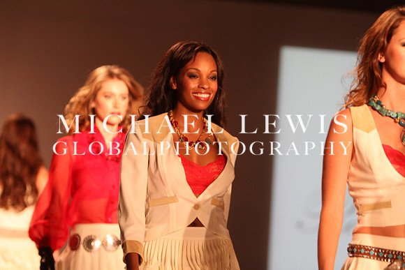 Austin Fashion Week - Shift Into Style