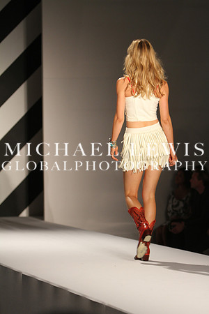 Austin Fashion Week - Shift Into Style