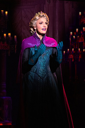 CarolineBowmanElsaFrozenNorthAmericanTourphotobyDeenvanMeer (1) - Copy