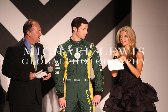 Austin Fashion Week - Shift Into Style